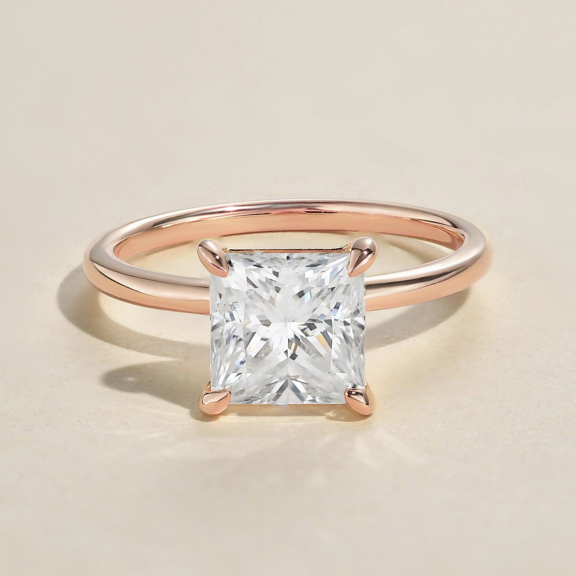 Close Detail Lively Detail 1.0ct Princess Cut Moissanite Classic Solitaire Ring