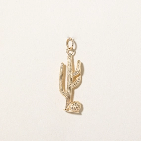 Distinctive Look Modern Contour 14k Yellow Gold Cactus Charm