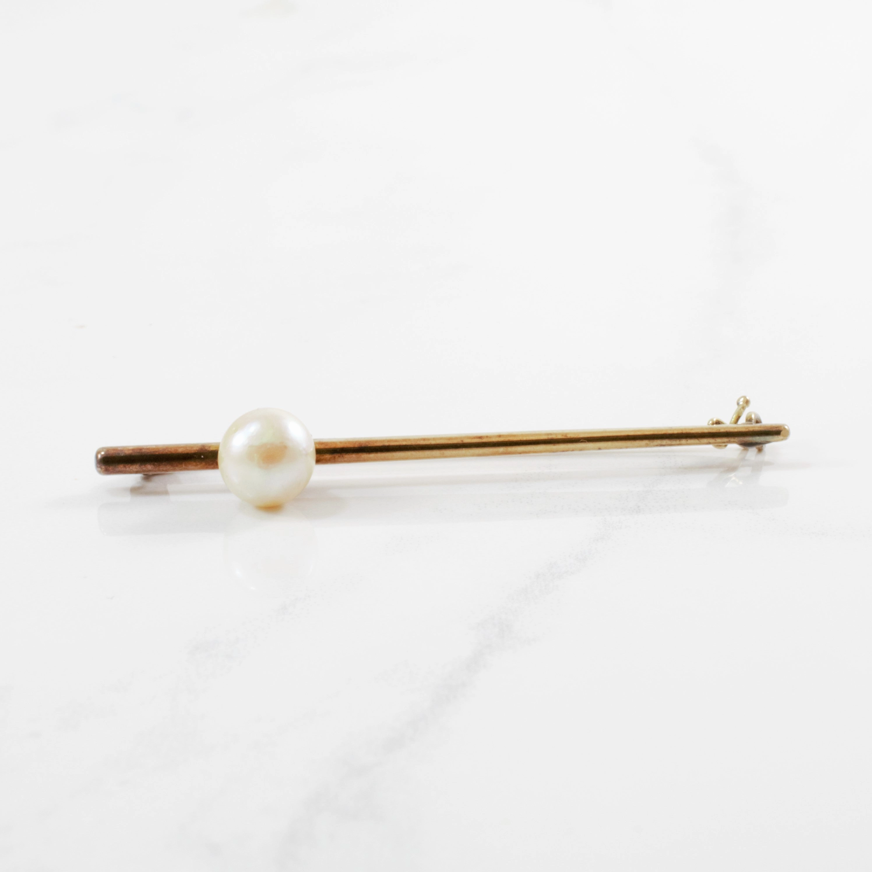 Casual Charm Edwardian Era Pearl Brooch
