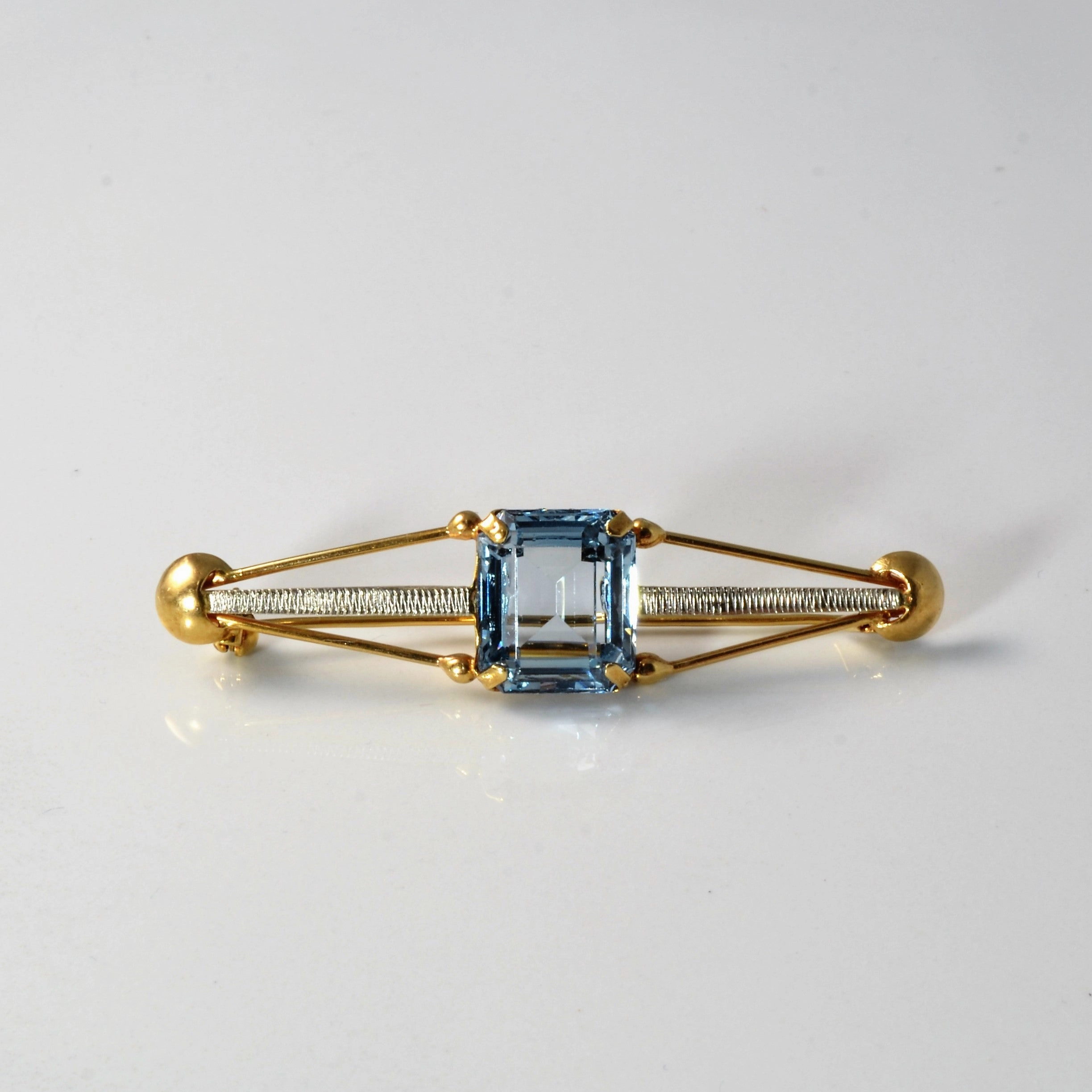 Retro Blue Topaz Brooch | 9.50 ct | Chic Gift Structured Accent