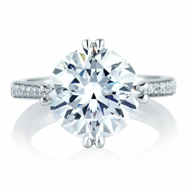 Round Diamond Solitaire Engagement Ring Vibrant Glow