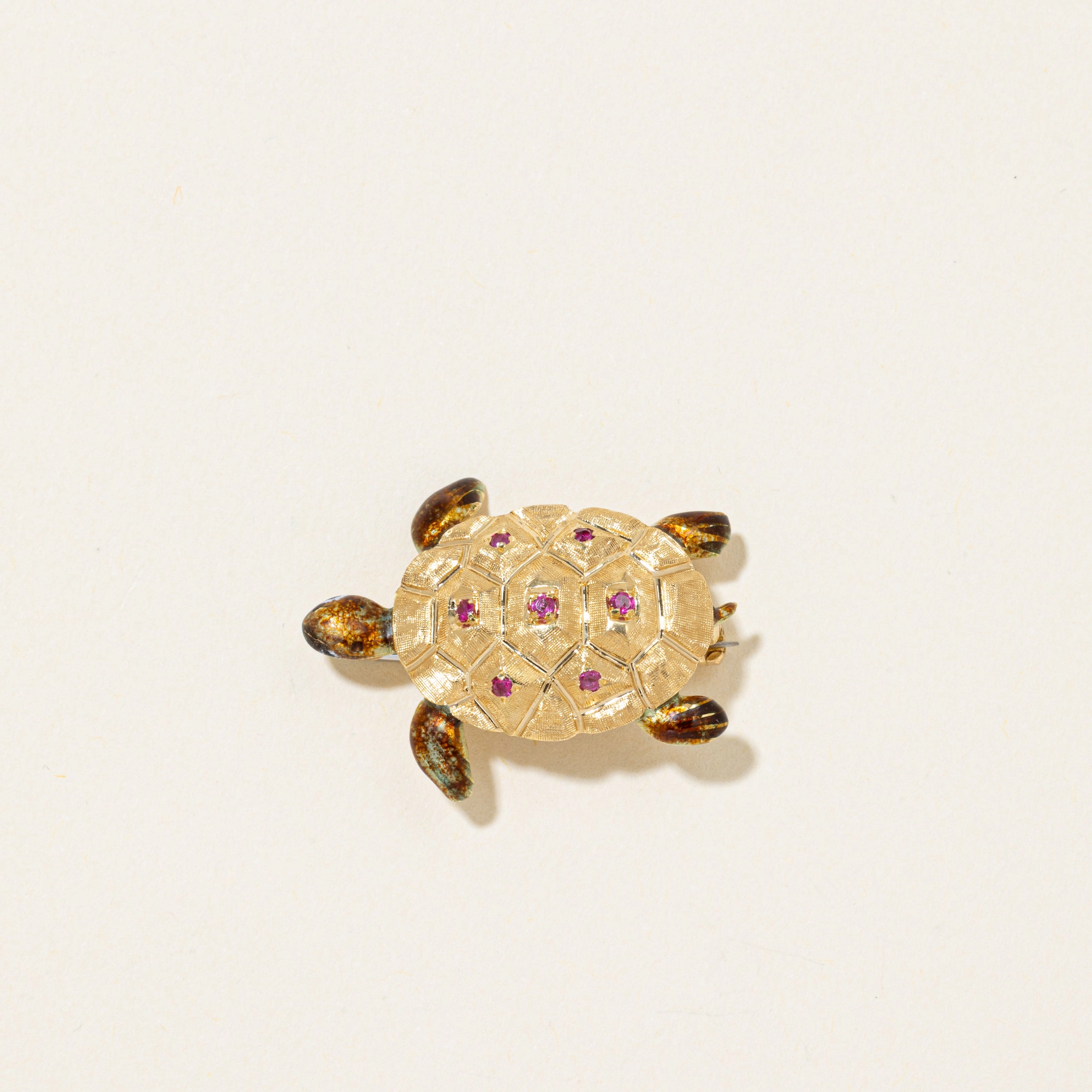 Ruby Turtle Brooch | 0.10ctw fashion lover