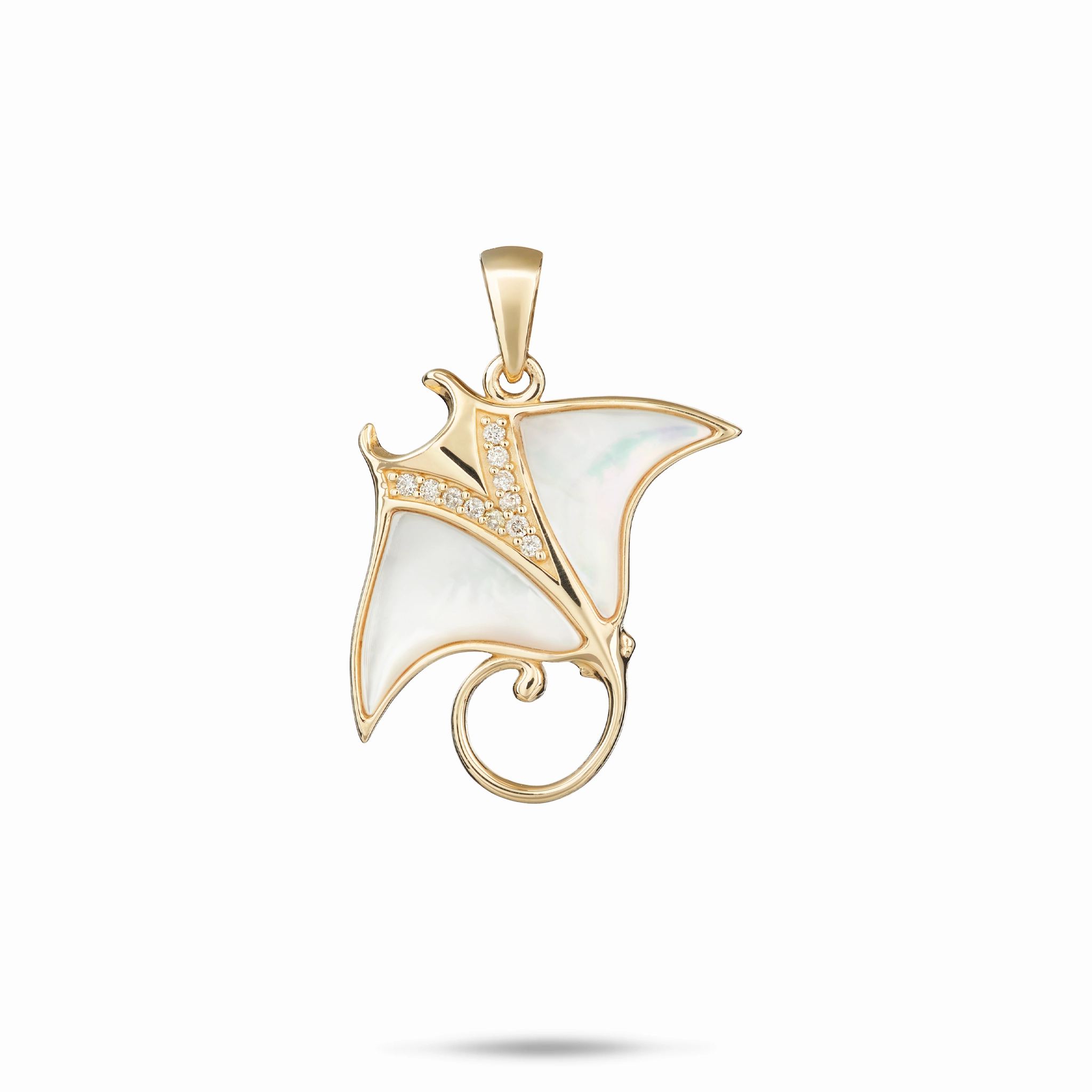 Sealife Manta Ray Mother of Pearl Pendant in Gold with Diamonds - 21mm Special Accent Style Essential