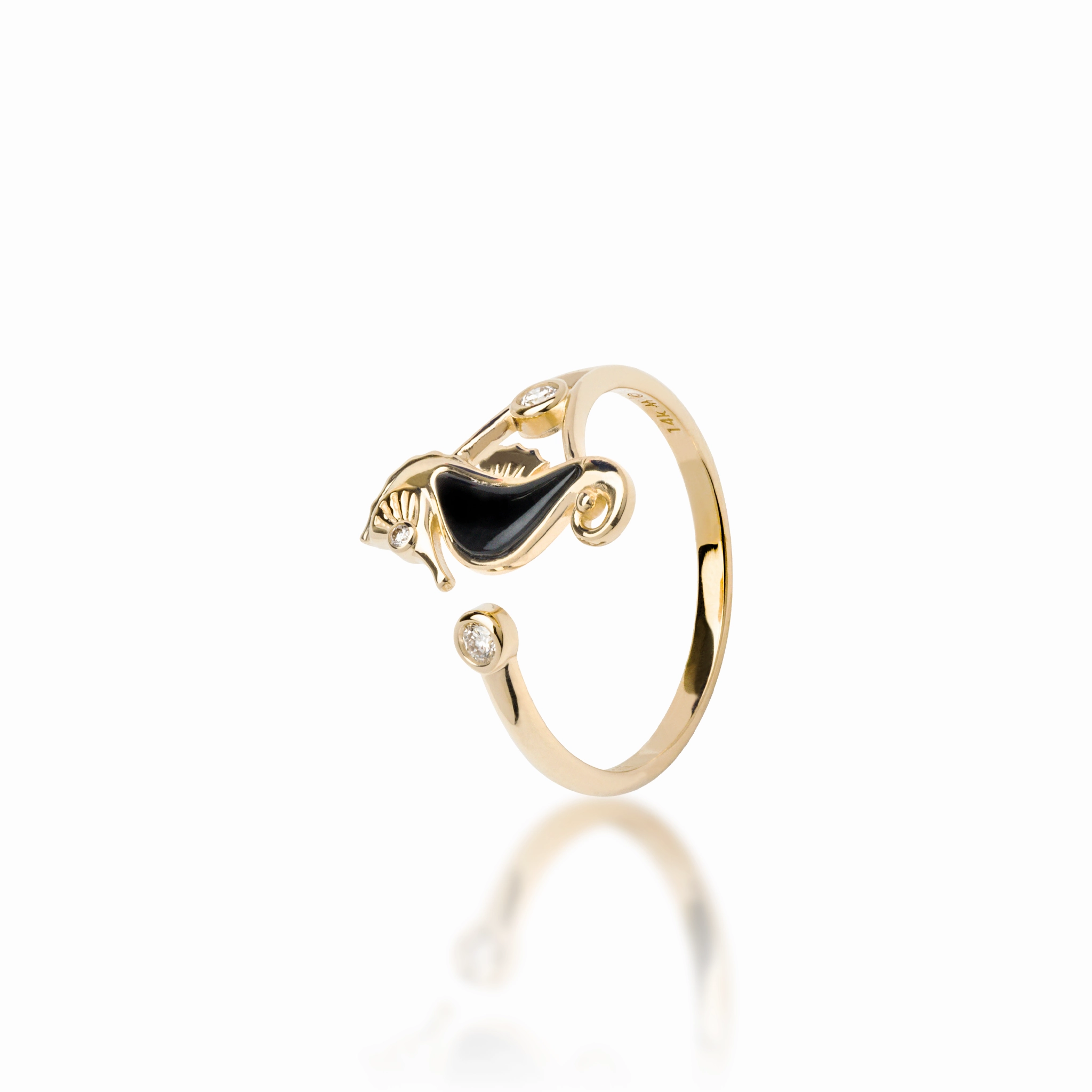 Sealife Seahorse Black Coral Ring in Gold with Diamonds - 15mm Shiny Jewelry Design Dazzling Edge