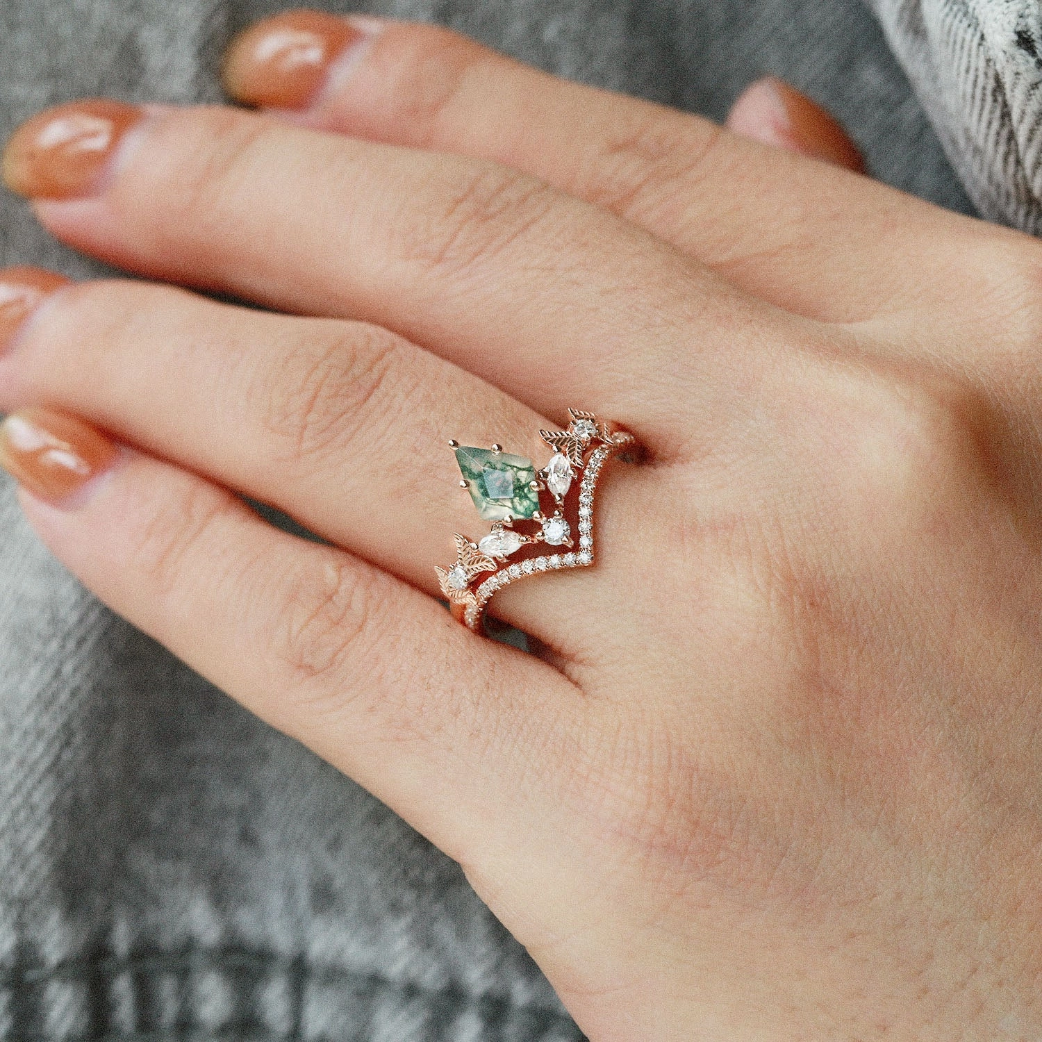 Black Gold Kite Cut Moss Agate Leafy Art-Deco Engagement Ring Set 2pcs Affordable Decoration Artisan Work