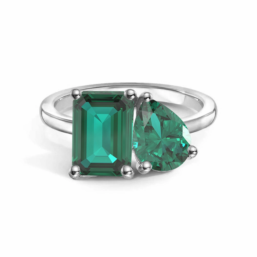 Sleek Craft Vogue Design Toi et Moi Personalized Emerald Birthstone Anniversary Ring