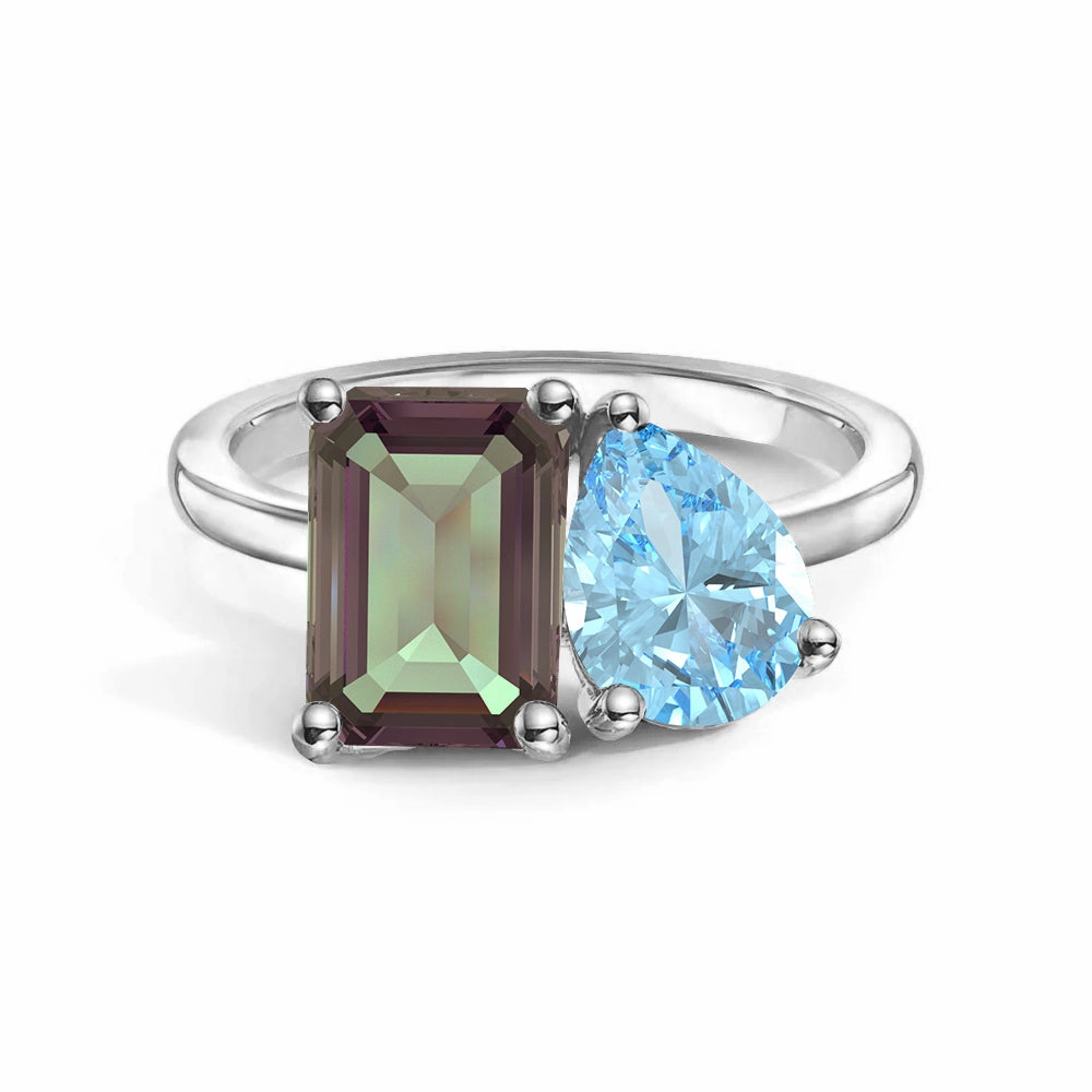 Toi et Moi Personalized Alexandrite Birthstone Anniversary Ring Fashion Detail Soft Reflection