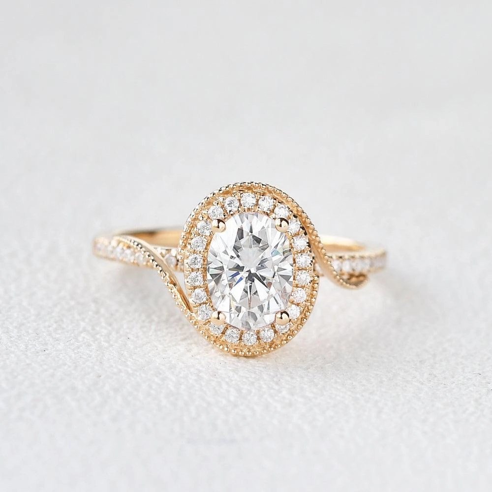 Twist Oval Moissanite Halo Inspired Ring Close Detail