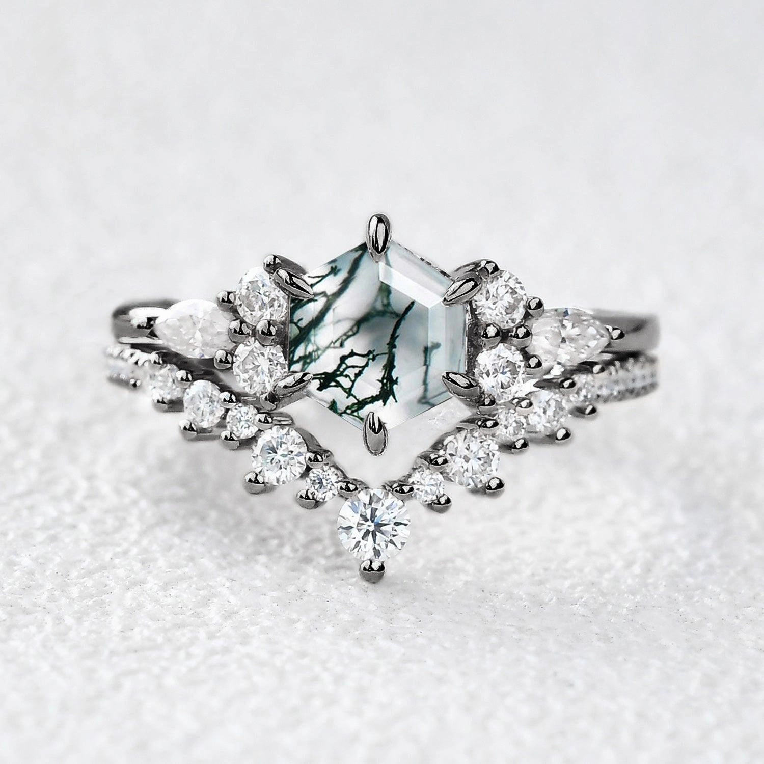 HighEnd Trinket Black Gold Perfect Hexagon Cut Moss Agate Engagement Ring Set 2pcs