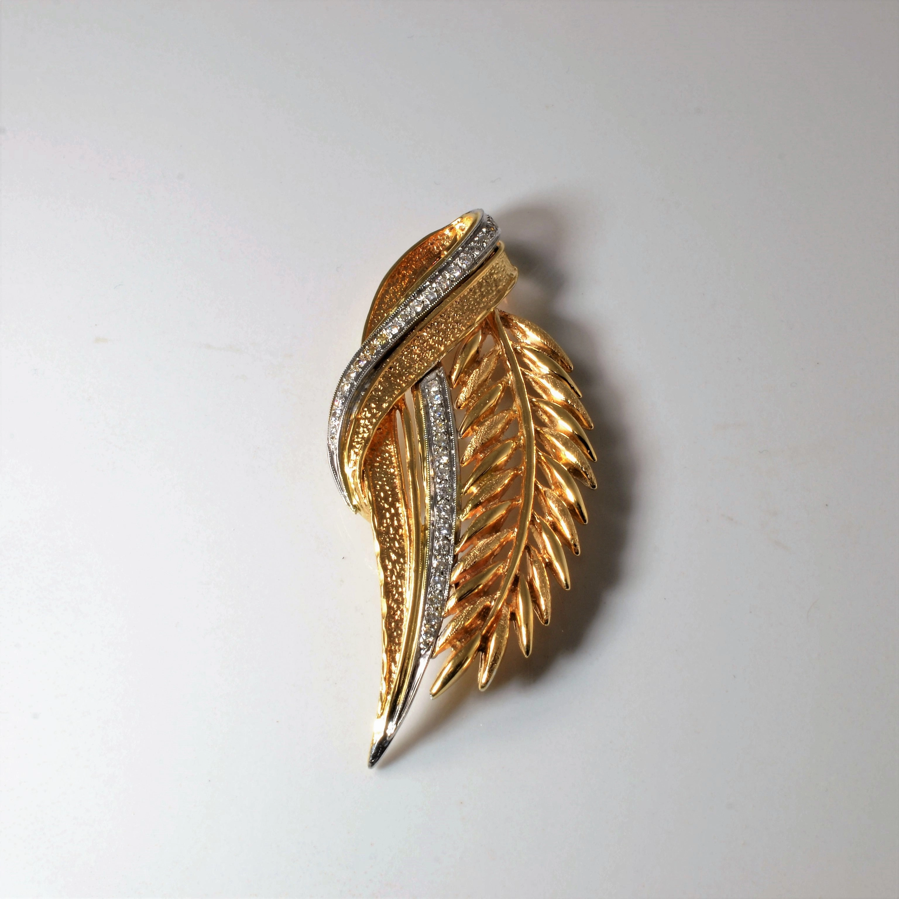 Pretty Detail Diamond Fern Convertible Pendant/Brooch | 0.36ctw |