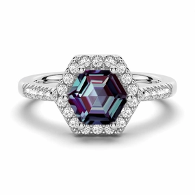 Glow Vibe 1.5 CT. Hexagon Cut Alexandrite Engagement Ring With Moissanite Halo Pav??