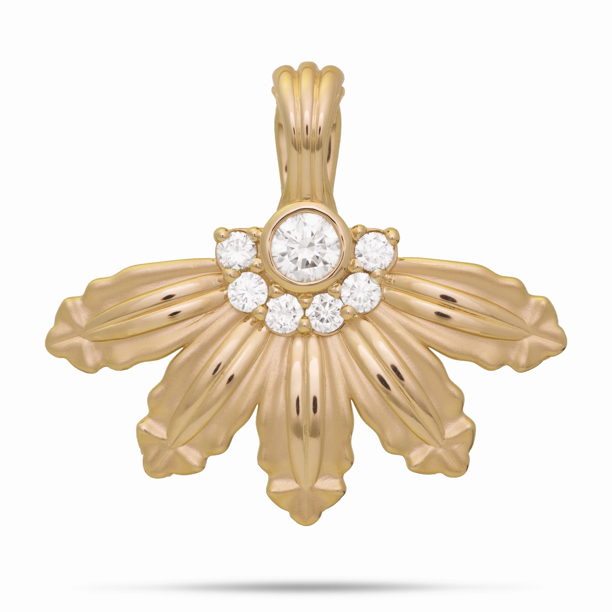 Shining Gem Mountain Naupaka Pendant in Gold with Lab Grown Diamonds - 40mm