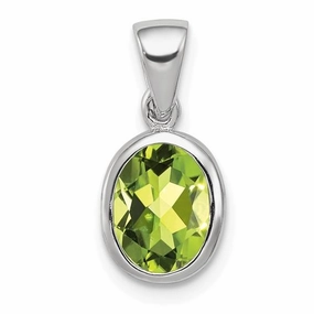 Chic pieces Luxury Impression Sterling Silver Bezel Set Peridot Pendant Necklace
