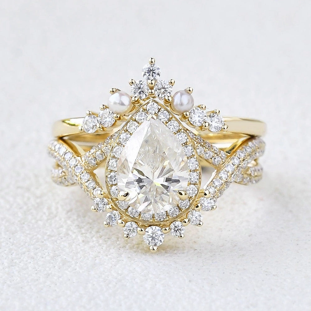 Luminous Highlight Refined Lines 1.5ct Pear Moissanite Vintage Halo Infinity Ring Set 2pcs - Katherine
