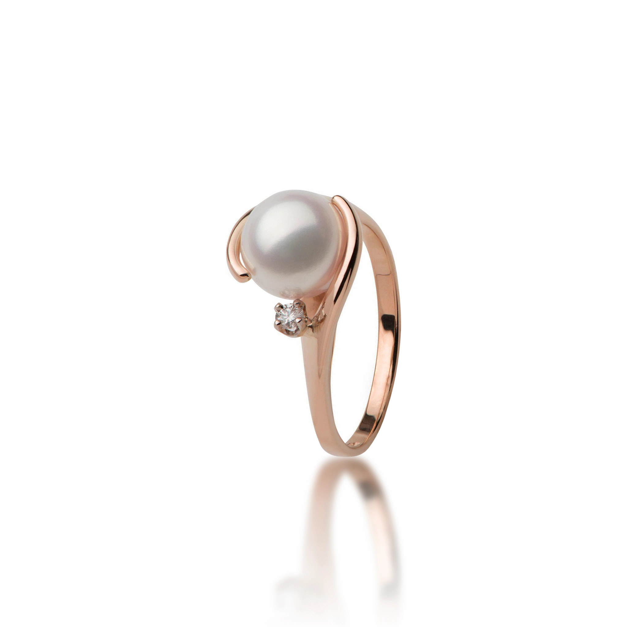 Akoya White Pearl Ring in Rose Gold with Diamond - 8mm Chic Flair