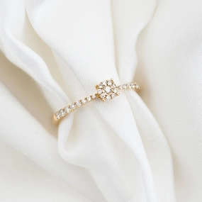 Precious Design Round Cluster Diamond Ring 14k Gold - Brisa