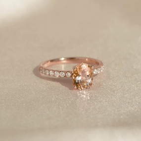 Oval Morganite and Diamond Ring Rose Gold - Minette Fashion Trend Dynamic Shape