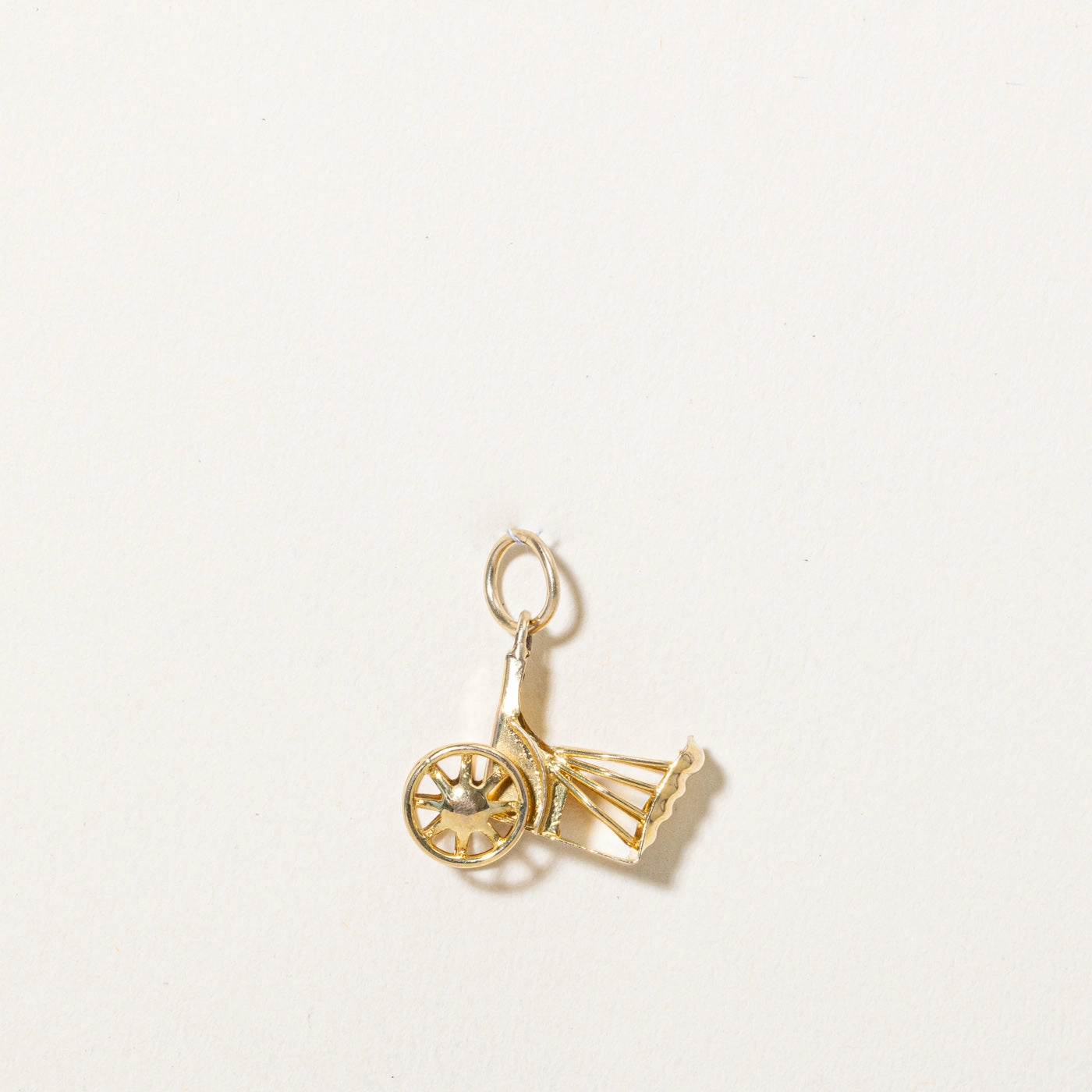 14k Yellow Gold Carriage Charm Fashion pieces