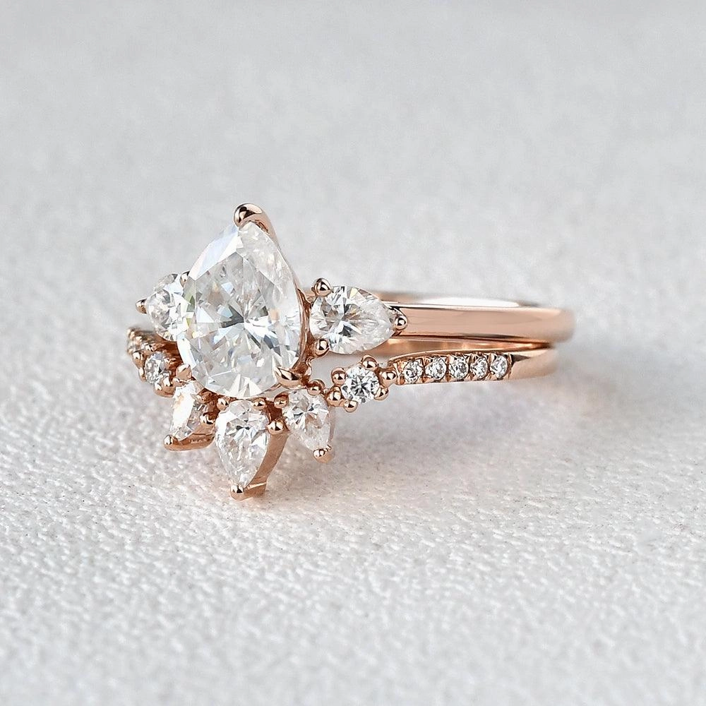 Pear Shaped Moissanite Three Stone Ring Set 2pcs Precious Gem