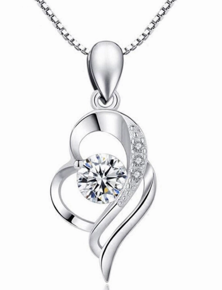 Luxe Shine Up Sophisticated Sparkle Swirling Heart Pendant Necklace | S925 | Moissanite