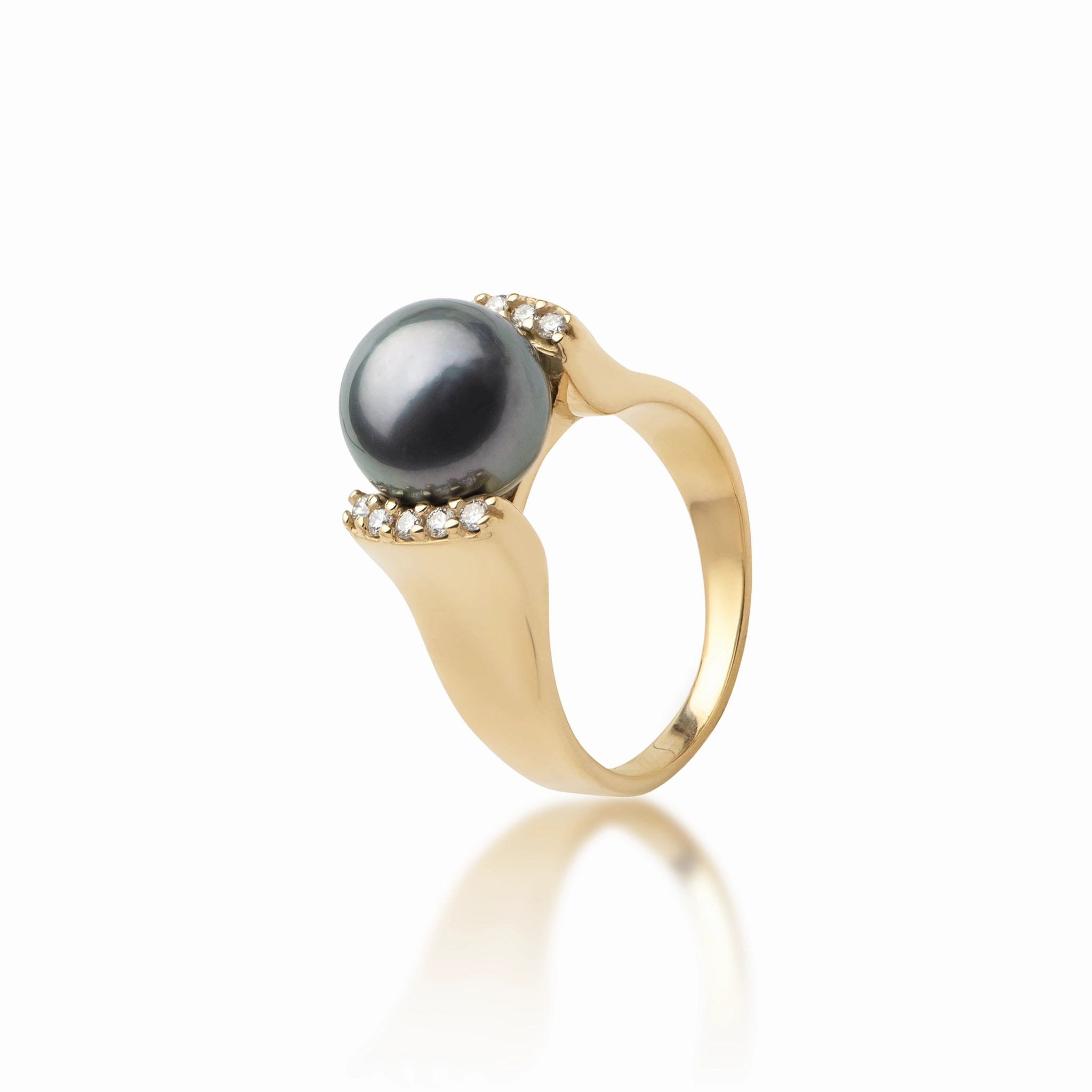 Formal Style Tahitian Black Pearl Ring in Gold with Diamonds - 9-10mm