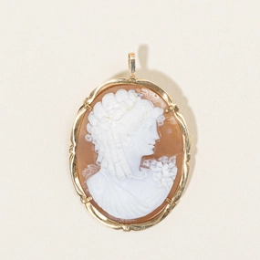 Valentine Token Natural Sparkle Sea Shell Cameo Modified Brooch & Pendant | 12.00ct |