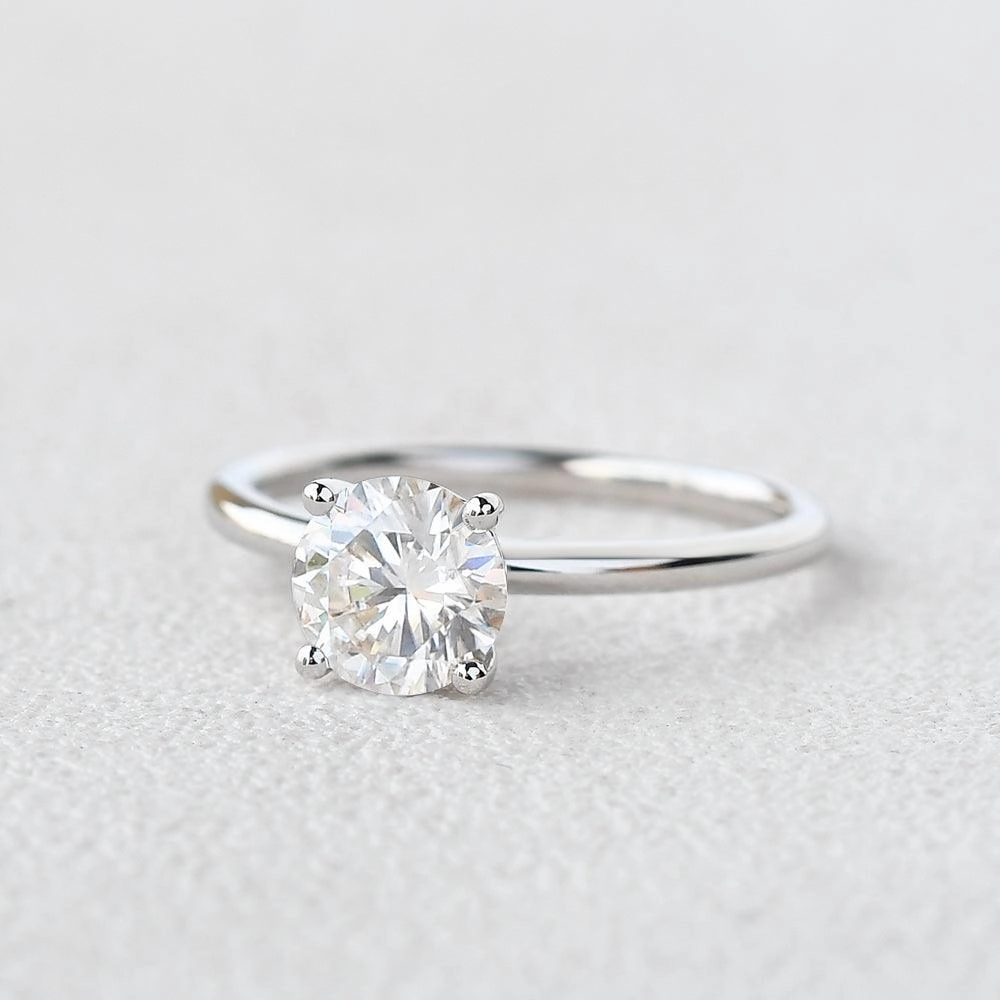 Fashion Touch Multi Purpose 1.0ct Round Cut Moissanite Classic Solitaire Ring