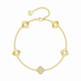 Blooming Petals Four Leaf Clover Lab Grown Diamond Bracelet Flat Detail Tailored Mood