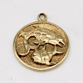 10k Yellow Gold Pisces Charm Soft Match