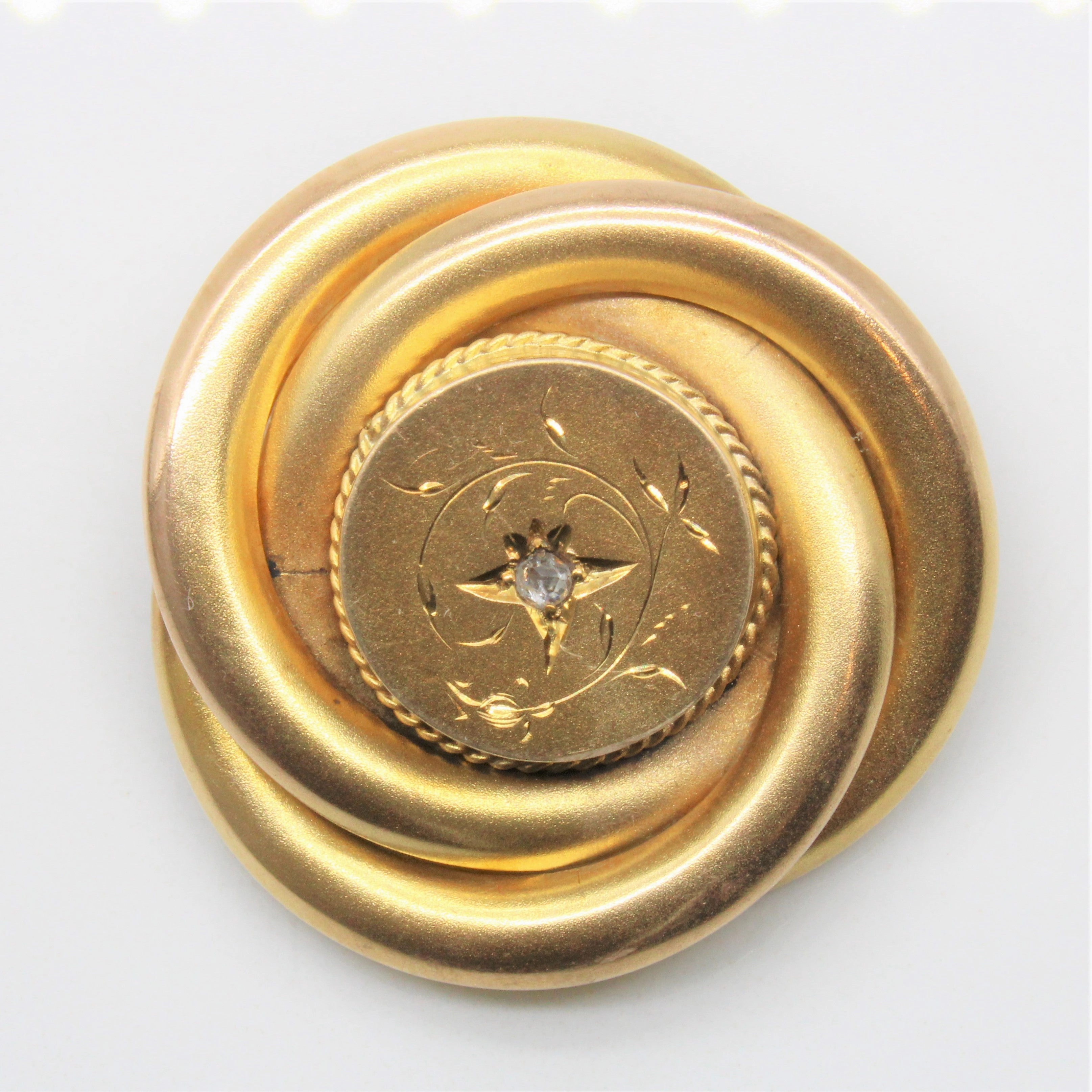 Victorian Rose Cut Diamond Brooch | 0.02ct | Graceful Spark Premium Style