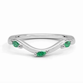Willow Curved Lab Grown Emerald Band Sleek Feature
